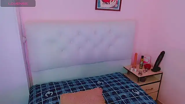 Snapshot of alexa-xxx- chatting on 03/26/26, 04:29 alexa-xxx- online show from 03/26/26, 04:29