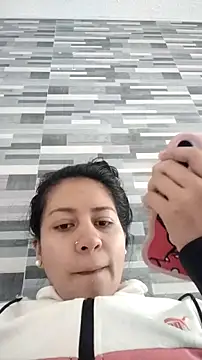 Tiphanydirty3 online show from 12/05/25, 04:58