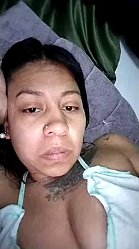 Tiphanydirty3 online show from 12/17/25, 09:04