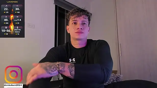 Snapshot of DerekOlsen chatting on 11/13/25, 01:26 DerekOlsen online show from 11/13/25, 01:26