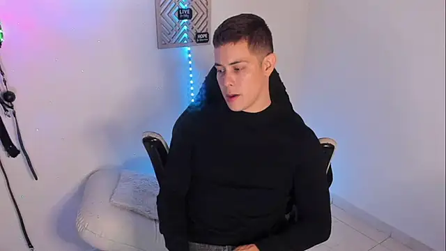 Alan hadid1 online show from 03/02/25, 03:45