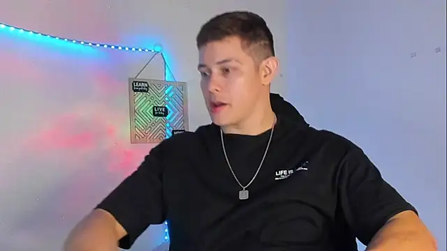 Alan hadid1 online show from 03/19/25, 12:26