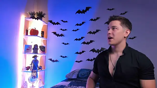 Alan hadid1 online show from 10/18/25, 09:59