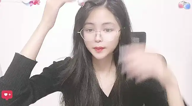 Snapshot of ---MIA--- chatting on 03/01/25, 04:00 ---MIA--- online show from 03/01/25, 04:00