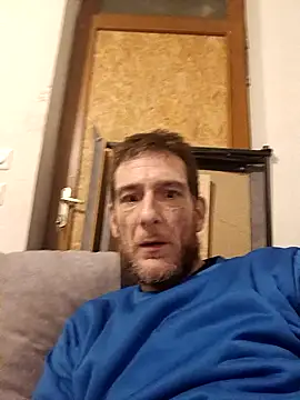 Snapshot of SInfiniSensation1 chatting on 12/20/25, 05:36 SInfiniSensation1 online show from 12/20/25, 05:36