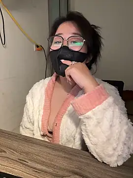 Snapshot of Jenni_nana chatting on 12/21/24, 05:36 Jenni nana online show from 12/21/24, 05:36