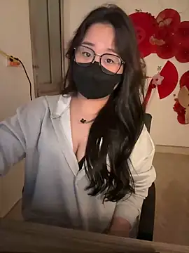 Snapshot of Jenni_nana chatting on 01/21/25, 04:37 Jenni nana online show from 01/21/25, 04:37