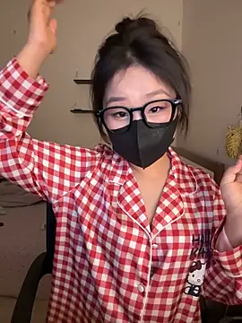 Snapshot of Jenni_nana chatting on 10/13/25, 04:29 Jenni nana online show from 10/13/25, 04:29