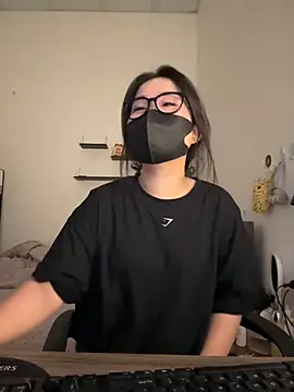 Snapshot of Jenni_nana chatting on 10/18/25, 06:48 Jenni nana online show from 10/18/25, 06:48