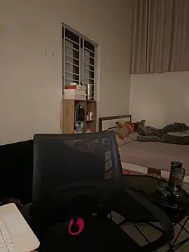 Snapshot of Jenni_nana chatting on 04/10/26, 04:23 Jenni nana online show from 04/10/26, 04:23