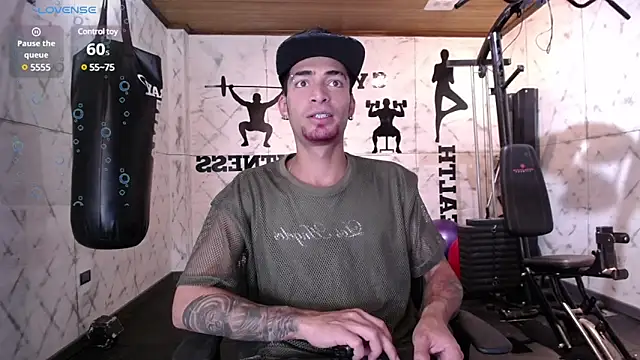 Snapshot of DrakeNeumann chatting on 02/16/25, 03:37 DrakeNeumann online show from 02/16/25, 03:37