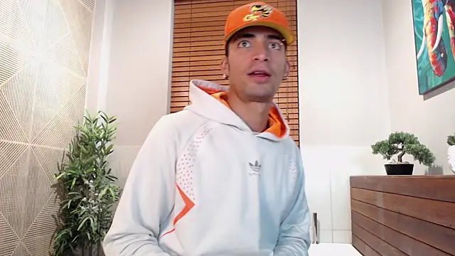 Snapshot of DrakeNeumann chatting on 02/18/25, 03:53 DrakeNeumann online show from 02/18/25, 03:53