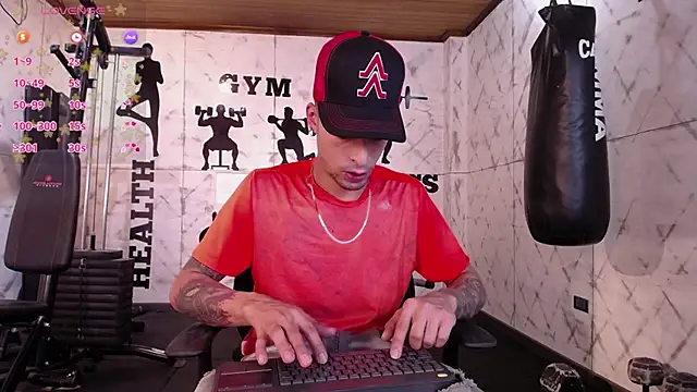 Snapshot of DrakeNeumann chatting on 02/25/25, 03:42 DrakeNeumann online show from 02/25/25, 03:42