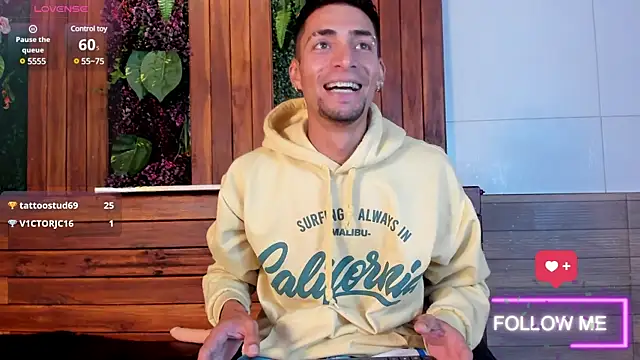 Snapshot of DrakeNeumann chatting on 03/14/25, 10:07 DrakeNeumann online show from 03/14/25, 10:07