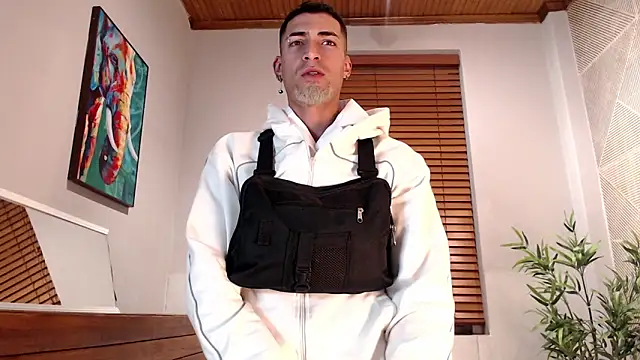 Snapshot of DrakeNeumann chatting on 09/23/25, 03:42 DrakeNeumann online show from 09/23/25, 03:42