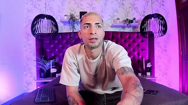 DrakeNeumann online show from 04/06/26, 03:48