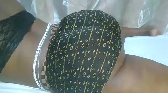 Snapshot of faista_jude chatting on 03/19/25, 08:00 faista jude online show from 03/19/25, 08:00