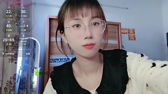 Lili 666 online show from 01/10/25, 07:46