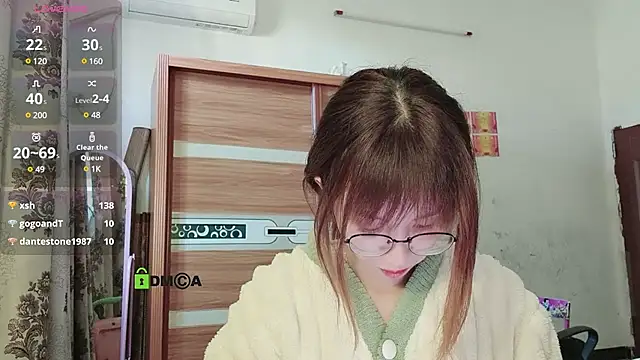 Lili 666 online show from 02/13/25, 07:56