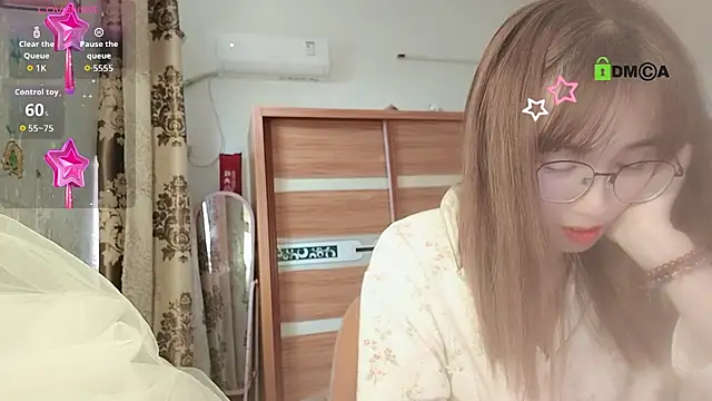 Lili 666 online show from 03/20/26, 07:46