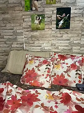 saray gomez22 online show from 01/07/25, 03:03