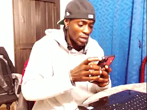 phillip-hot online show from 01/20/25, 05:26