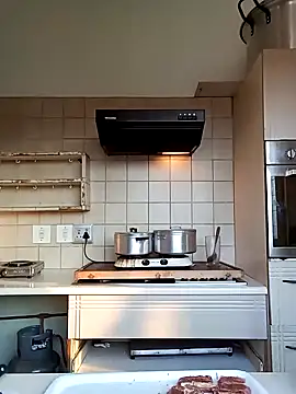 Snapshot of Sexymamibo chatting on 03/15/25, 03:48 Sexymamibo online show from 03/15/25, 03:48