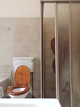 Snapshot of Sexymamibo chatting on 03/21/25, 02:29 Sexymamibo online show from 03/21/25, 02:29