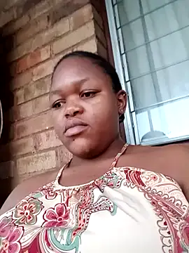 Snapshot of Sexymamibo chatting on 03/22/25, 04:15 Sexymamibo online show from 03/22/25, 04:15