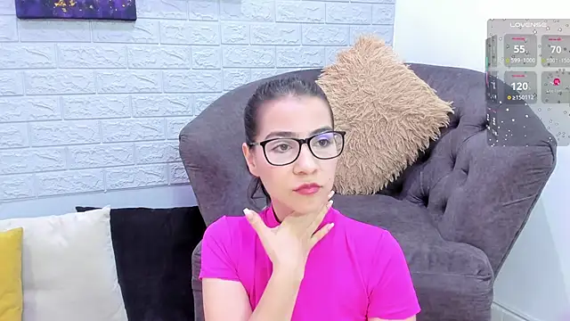 Miranda doll  online show from 11/11/25, 12:27