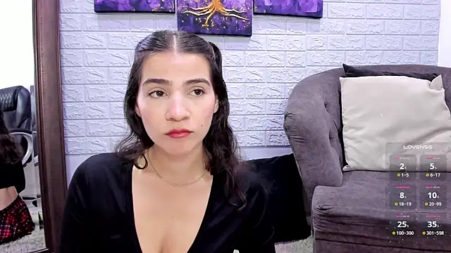 Snapshot of Miranda_doll_ chatting on 04/18/26, 12:20 Miranda doll online show from 04/18/26, 12:20