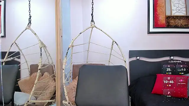 Snapshot of Miranda_doll_ chatting on 04/20/26, 12:08 Miranda doll online show from 04/20/26, 12:08