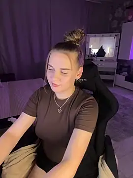 Lexi noah online show from 09/21/25, 09:38