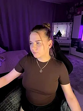 Lexi noah online show from 10/01/25, 09:21