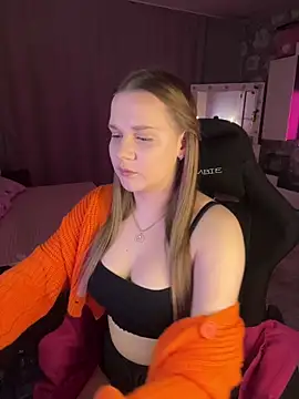 Snapshot of Lexi_noah chatting on 03/13/26, 09:21 Lexi noah online show from 03/13/26, 09:21