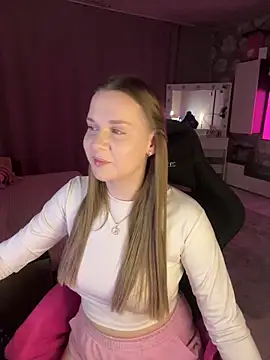 Snapshot of Lexi_noah chatting on 03/17/26, 08:45 Lexi noah online show from 03/17/26, 08:45