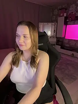 Snapshot of Lexi_noah chatting on 04/05/26, 10:29 Lexi noah online show from 04/05/26, 10:29