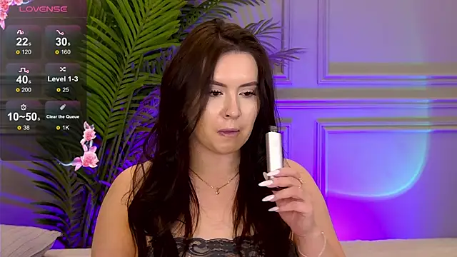 Snapshot of TrishaWinslet chatting on 03/16/25, 04:20 TrishaWinslet online show from 03/16/25, 04:20