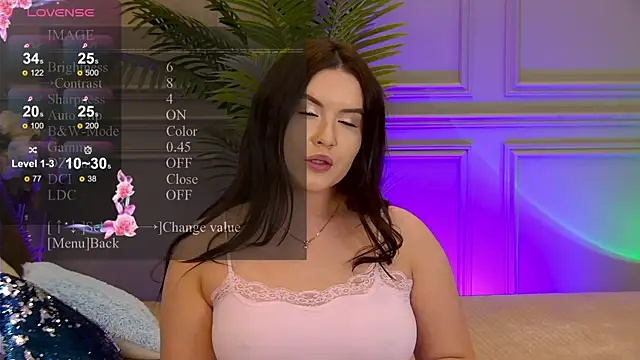 Snapshot of TrishaWinslet chatting on 03/22/25, 04:45 TrishaWinslet online show from 03/22/25, 04:45