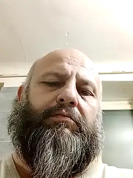 Snapshot of AlexandruCsaba chatting on 11/17/25, 09:09 AlexandruCsaba online show from 11/17/25, 09:09