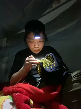 Snapshot of chaomay796xo chatting on 12/20/24, 05:04 chaomay796xo online show from 12/20/24, 05:04