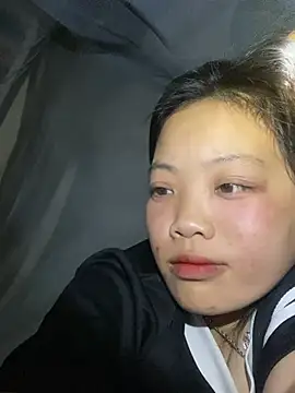 Snapshot of chaomay796xo chatting on 12/21/24, 05:58 chaomay796xo online show from 12/21/24, 05:58