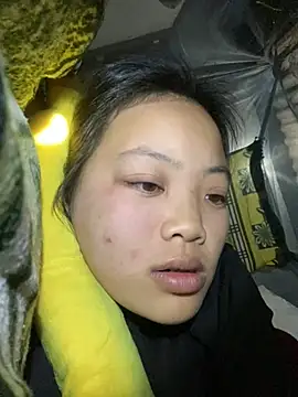 Snapshot of chaomay796xo chatting on 01/07/25, 12:52 chaomay796xo online show from 01/07/25, 12:52