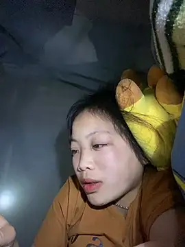 Snapshot of chaomay796xo chatting on 01/11/25, 08:43 chaomay796xo online show from 01/11/25, 08:43