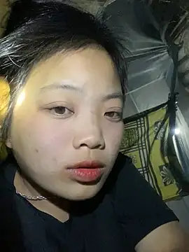 Snapshot of chaomay796xo chatting on 01/16/25, 01:25 chaomay796xo online show from 01/16/25, 01:25