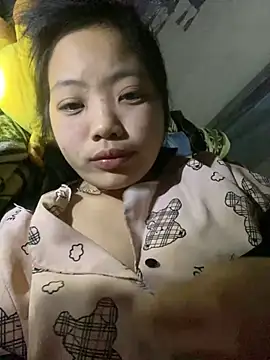 Snapshot of chaomay796xo chatting on 01/19/25, 02:28 chaomay796xo online show from 01/19/25, 02:28