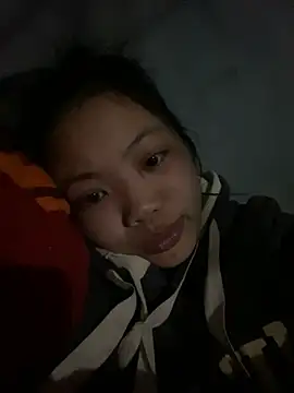 Snapshot of chaomay796xo chatting on 02/04/25, 10:34 chaomay796xo online show from 02/04/25, 10:34