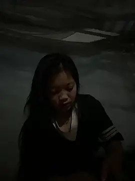 Snapshot of chaomay796xo chatting on 02/13/25, 02:52 chaomay796xo online show from 02/13/25, 02:52