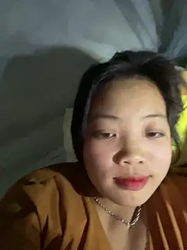 Snapshot of chaomay796xo chatting on 02/24/25, 06:05 chaomay796xo online show from 02/24/25, 06:05