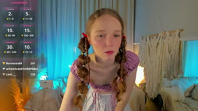  Rose Charming  online show from 03/03/25, 12:59